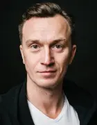 Денис Старков